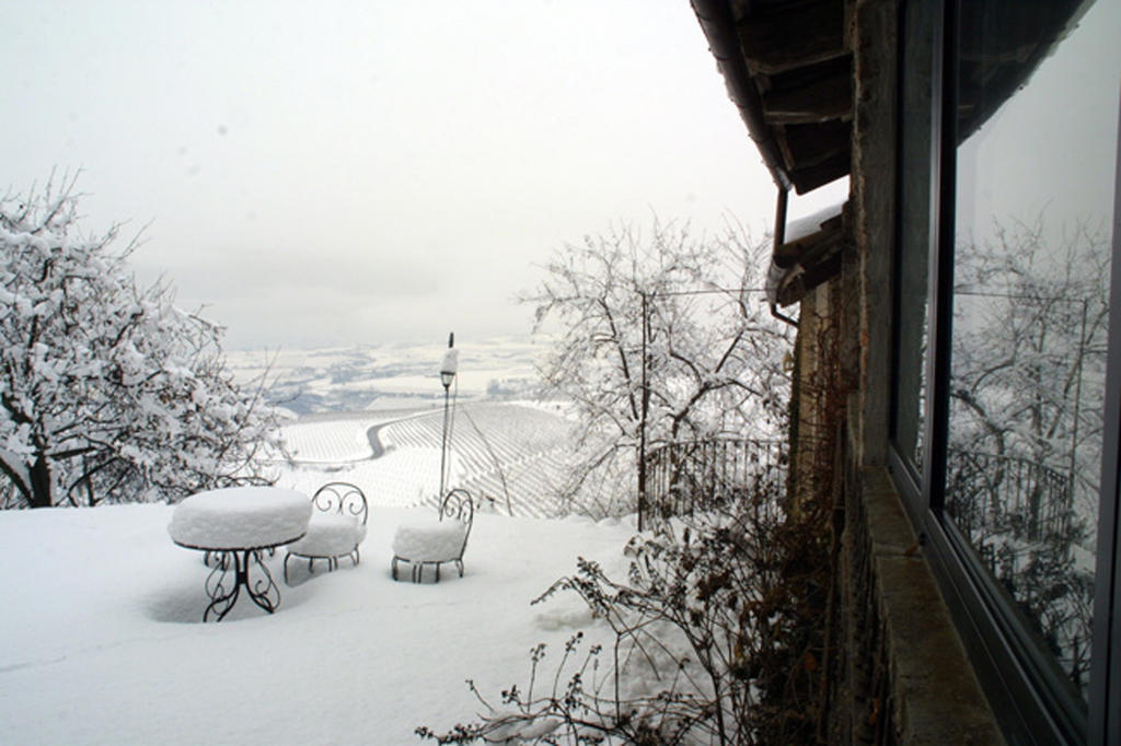 Вилла Dindina Agriturismo Невилье Экстерьер фото